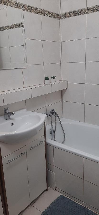 皮拉Flowers Apartament公寓 外观 照片